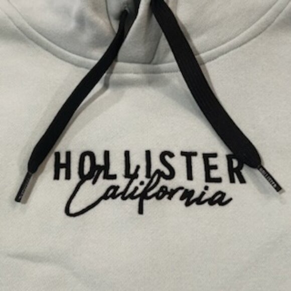 NWOT Hollister California Embroidered Turquoise Light Green Hoodie Pullover - Picture 3 of 10